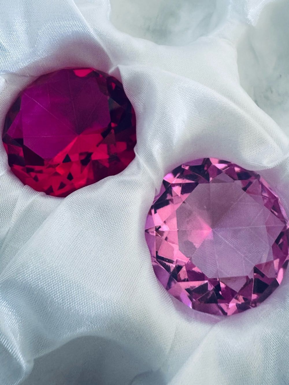 Diamond Shape Crystal Paperweight Loose Jewels Set Pink